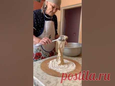 Бабушка наготовила пирогов❤️. Мой тг dnevnikutekai