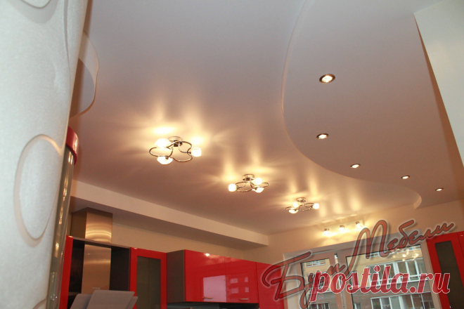 Дизайн потолка современной кухни