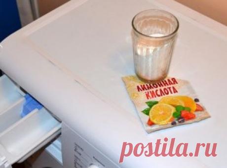 Желтые пятна на белой одежде: виды, как можно вывести быстро