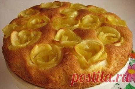 Новейшая шарлотка «Букет роз» — хит сезона!