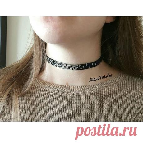 sahibine kavuşmayı bekleyen tasma kolyemiz 💚 #miyuki #miyukikolye #chooker #tasmakolye #tasma #miyukichoker #choker #necklace #handmadejewelry #handmade #elişi #elemeği #takı #aksesuar #accessories #handmadeaccessory #kolye #etnik #etniktakı #kanavice #peyotestitch #vsco #vscocam #vscoturkey #vscotr #instafashion #instalove #instagram #pictureoftheday