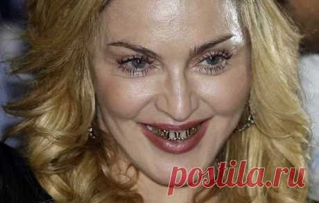 Мадонна — чем дальше, тем страшнее…(25 фото)
Мадонна Луиза Чикконе родилась 16 августа 1958 года в штате Мичиган США третьим из шести детей. Мать Мадонны ушла из жизни рано в возрасте 30-ти лет. Через два года после этого отец Мадонны женился в…