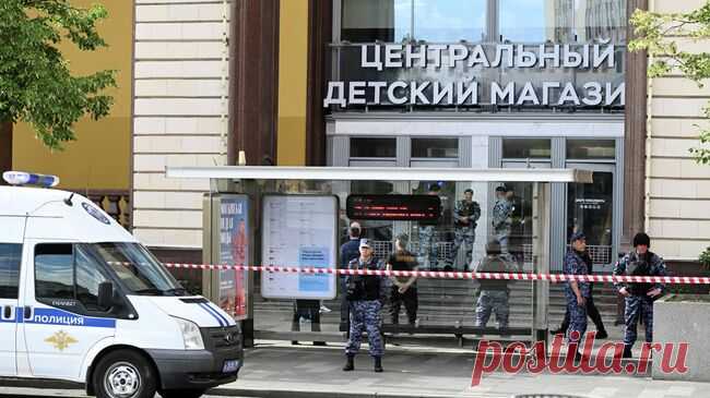 Сотрудник игрового центра рассказал об эвакуации детей после взрыва в ЦДМ