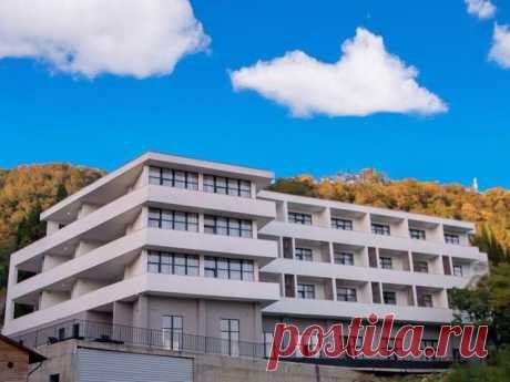 Отель «Абааш» в Новом Афоне — ваш уютный уголок для отдыха. Здесь комфортные номера, радушная атмосфера и близость к главным достопримечательностям. Идеальная точка отсчета для знакомства с древним городом.  #ОтельвАбхазии #Абхазия