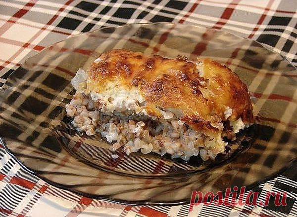 Курица, запеченная с гречкой