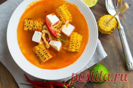 Лёгкий суп с красным перцем и кукурузой — Вкусные рецепты
