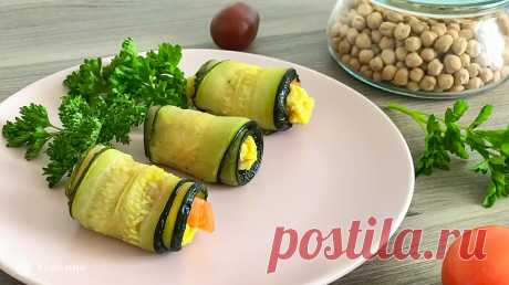 Кабачковые рулетики с хумусом