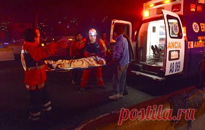 В пригороде Мехико в результате ДТП погибли 19 человек. Еще трое пострадали