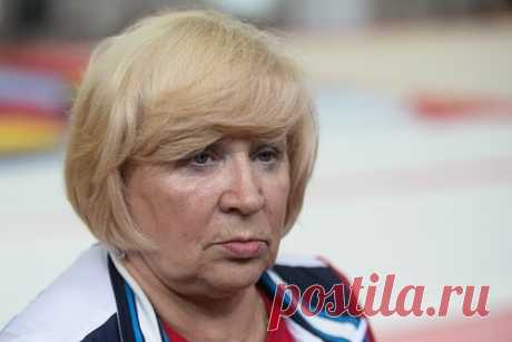 Тренер российских гимнастов возмутилась победами Байлз на чемпионате мира. Старший тренер сборной России по спортивной гимнастике Валентина Родионенко высказалась о чемпионате мира, проходящем в Антверпене. Специалиста возмутили победы американки Симоны Байлз. «Это же безобразие! Это что? Гимнастика? На нее же смотреть страшно! Как вы считаете, есть там какая‑то эстетика?» — заявила она.