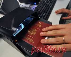 Получение загранпаспорта в России упростят
