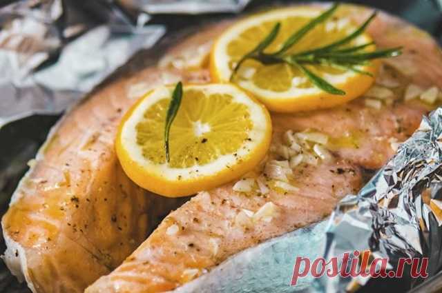 Запеченная семга с лимоном и розмарином — Домашняя кулинария