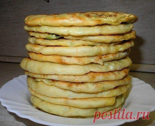 Хачапури с сыром и яйцом  / Перерыв на Обед