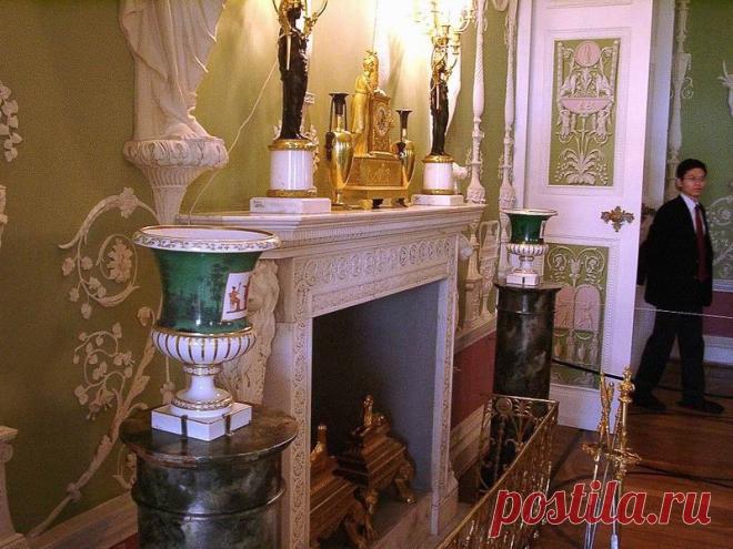 Екатерининский дворец. Зеленая столовая