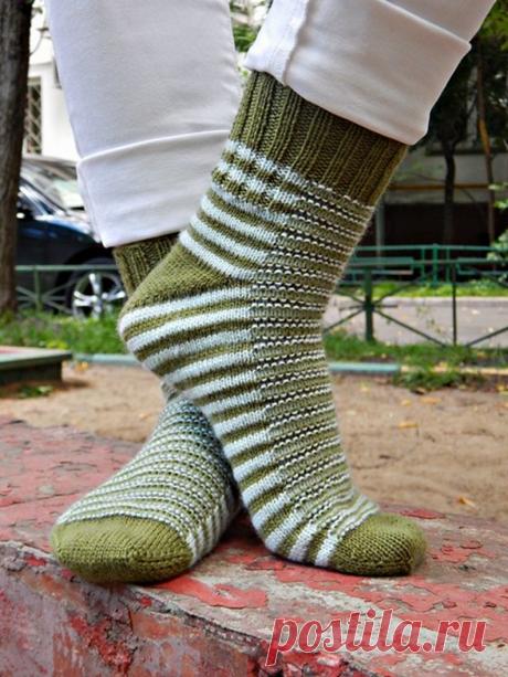 Носки от мыска в полосочку "Гусеница"