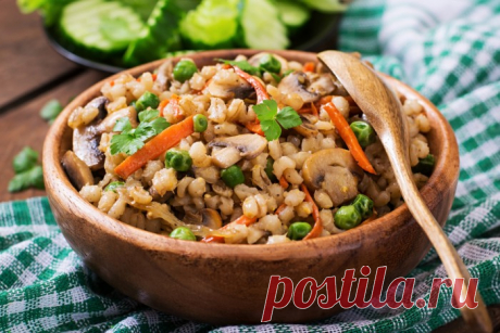 Восхитительная перловая каша с мясом, грибами и овощами - Счастливый формат