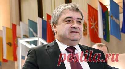 Политик Богданов рассказал о сборе подписей для его выдвижения на выборы президента. Основатель «Российской партии свободы и справедливости» Андрей Богданов заявил, что сбор подписей для выдвижения его кандидатуры на президентские выборы в России «идёт отлично». Читать далее