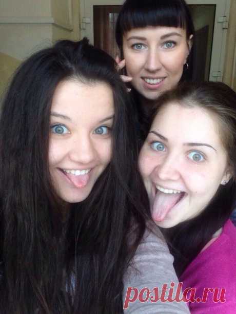 Почти сдали муз.литру! Сегодня опять в бой! Редко появляюсь на постиле 😃 может и к лучшему 😃 инстаграммчик всё же лучше ❤️