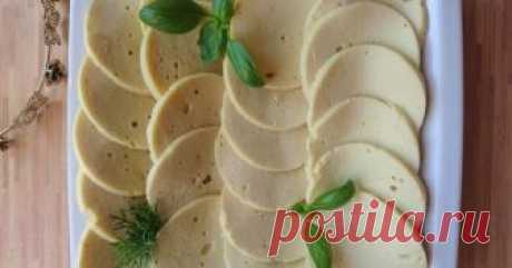 Куриная колбаса без консервантов и красителей Автор рецепта Светлана Макаревич Куриная колбаса без консервантов и красителей - пошаговый рецепт с фото. Домашняя колбаса-вкусно, быстро, легко и полезно! А главное-качественно! Ещё полезнее, если ингредиенты будут своего или фермерского происхождения.