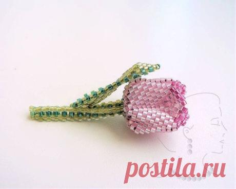 (47) Instant Download - Tiny Tulip - Pin / Brooch - Beading Pattern - Dimensional Peyote