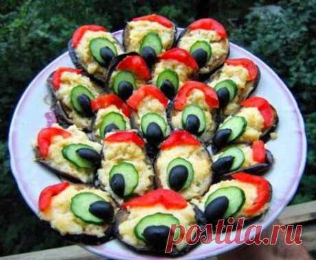 Закуска &quot;Павлиний хвост&quot;..Безумно вкуснo!! Быстро, легко и ОЧЕНЬ вкусно! Рецепт совсем простой. !! Более подробно о рецепте можете узнать в источникe: шеф-повар Одноклассники, по ссылке fastppc.net/y3Ih  Рекомендуем посмотреть!!! Приятного аппетитa

Дорогие кулинары! Чтобы не потерять рецепт, жмите &quot;Класс!&quot;, а потом &quot;поделиться&quot;. Рецепт будет на вашей стене В Одноклассники. Всё ОК!