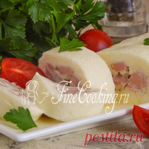 Вареный омлет с колбасой