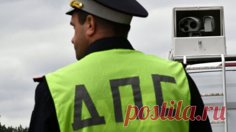 В Ростовской области на трассе М-4 &quot;Дон&quot; опрокинулся бензовоз