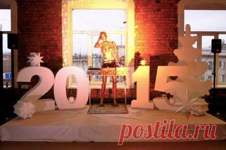 Оформление помещений и банкетных залов на новогодний прраздник в Санкт -Петербурге и Ленинградской облости