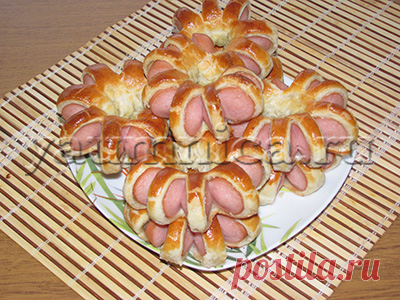 Простой рецепт вкусных сосисок в тесте