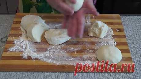 Самые простые и вкусные лепешки на кефире.