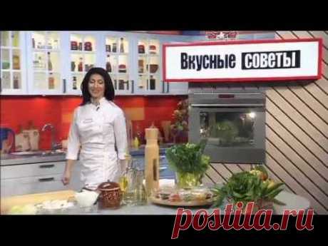 Пельмени в горшочке с грибами и сметаной . Видео-рецепт на Gastronom.ru