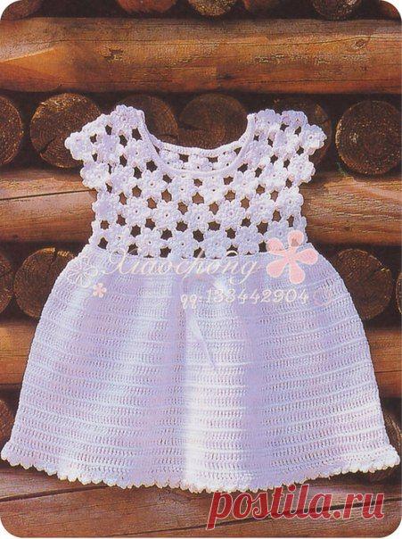 Платье с ажурной кокеткой