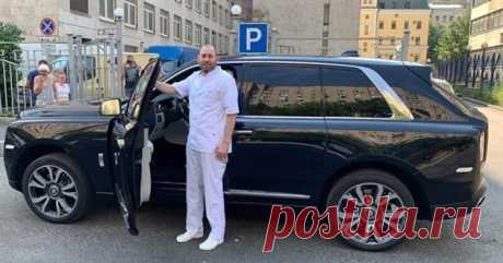 «Зажравшийся ублюдок»: подписчики Слепакова раскритиковали его за шутку о врачах | Люблю Себя