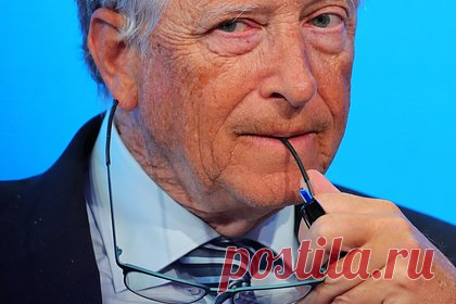 Билл Гейтс потеряет сотни тысяч долларов на продаже дома. Сооснователь Microsoft Билл Гейтс выставил на продажу квартиру в Нью-Йорке, которая предназначалась для его дочери Дженнифер. Предприниматель оценил объект в меньшую сумму, чем заплатил при покупке. Об этом сообщает New York Post. Гейтс приобрел апартаменты на Пятой авеню за пять миллионов долларов.