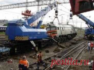 11 ноября отмечается "День работника ВОССТАНОВИТЕЛЬНОГО ПОЕЗДА в России"