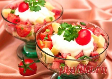 Праздничные салаты с вареной колбасой