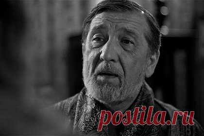Умер заслуженный артист России Владимир Левашев. На 73-м году жизни умер актер театра «Модерн», заслуженный артист России Владимир Левашев. Причина смерти мужчины не уточняется. «Ушел гениальный актер и светлый человек. В память об артисте Первый зал театра будет назван Залом имени Владимира Левашева», — заявил худрук «Модерна» Юрий Грымов.