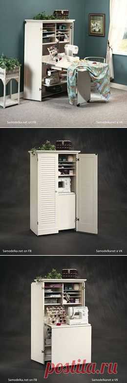 Идея для небольших помещений - швейная мастерская в шкафчике