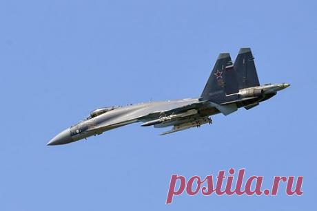 Российские истребители уничтожили в ДНР украинский бомбардировщик Су-24. Истребители авиации Воздушно-космических сил России уничтожили украинский бомбардировщик Су-24 в районе Славянска Донецкой народной республики. Также в районе Новопавловки Запорожской области российскими средствами противовоздушной обороны был сбит вертолет Ми-8.