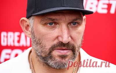 Овечкин рассказал, что пока не думает о продлении контракта с "Вашингтоном". Соглашение действует до конца сезона-2025/26