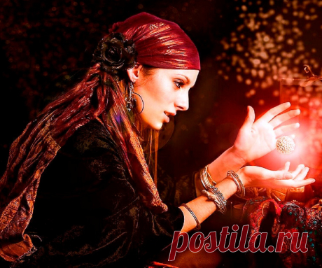 Ясновидящие, экстрасенсы и гадалки по телефону, консультация бесплатно. Бесплатные гадалки ясновидящие онлайн Бесплатные гадалки ясновидящие онлайн. Гадания на все случаи жизни : Карты Таро, Руны, книга вопросов и ответов, цыганский расклад и т.п.