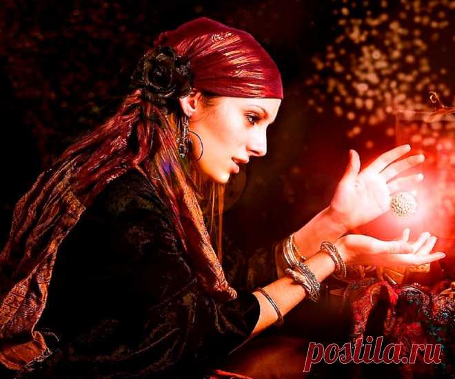 Ясновидящие, экстрасенсы и гадалки по телефону, консультация бесплатно. Бесплатные гадалки ясновидящие онлайн Бесплатные гадалки ясновидящие онлайн. Гадания на все случаи жизни : Карты Таро, Руны, книга вопросов и ответов, цыганский расклад и т.п.