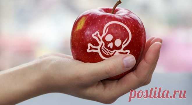 Bот это да! В это трудно поверить, но некоторые самые обычные продукты действительно могут быть опасны для вашего здоровья. Можем поспорить — многие из этих фактов вы не знали.