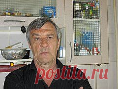 со временем человек меняется..и то что было дорого остаётся менее  значимым