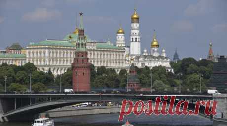 «По-русски говоря, воровство»: в Кремле оценили передачу доходов от российских активов Украине. По словам Дмитрия Пескова, Москва не оставит без ответа действия Евросоюза по передаче прибыли от замороженных российских активов. Как заявили накануне в Брюсселе, Евросоюз уже перевёл первый транш на сумму €1,4 млрд из доходов от заблокированной части российских резервов. Всего по этой схеме Запад планирует передать украинской стороне €50 млрд в виде кредита. По мнению экспертов, сегодня на…