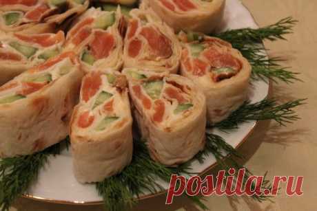 10 вкусных начинок для рулетиков из лаваша | ВилкаНож | Яндекс Дзен