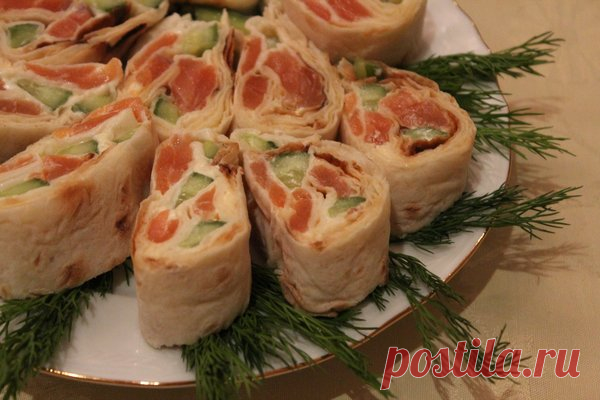 10 вкусных начинок для рулетиков из лаваша | ВилкаНож | Яндекс Дзен