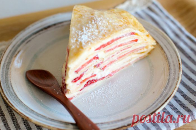 Зеленый Кориандр: Клубника торт де Блинчики
