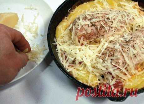 Куриные грудки, запеченные в сливках под сыром | Поваренный сайт