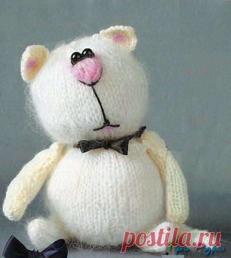 Вязаный Кот Пушок.