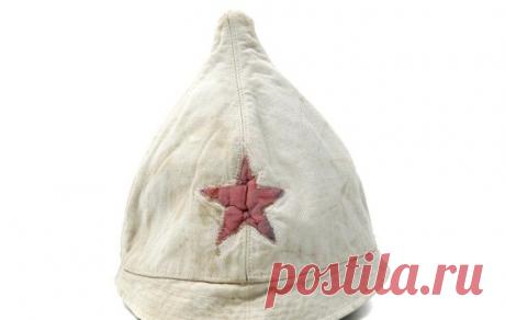 Почему самая оригинальная шапка Будёновка продержалась в ходу меньше четверти века / Назад в СССР / Back in USSR